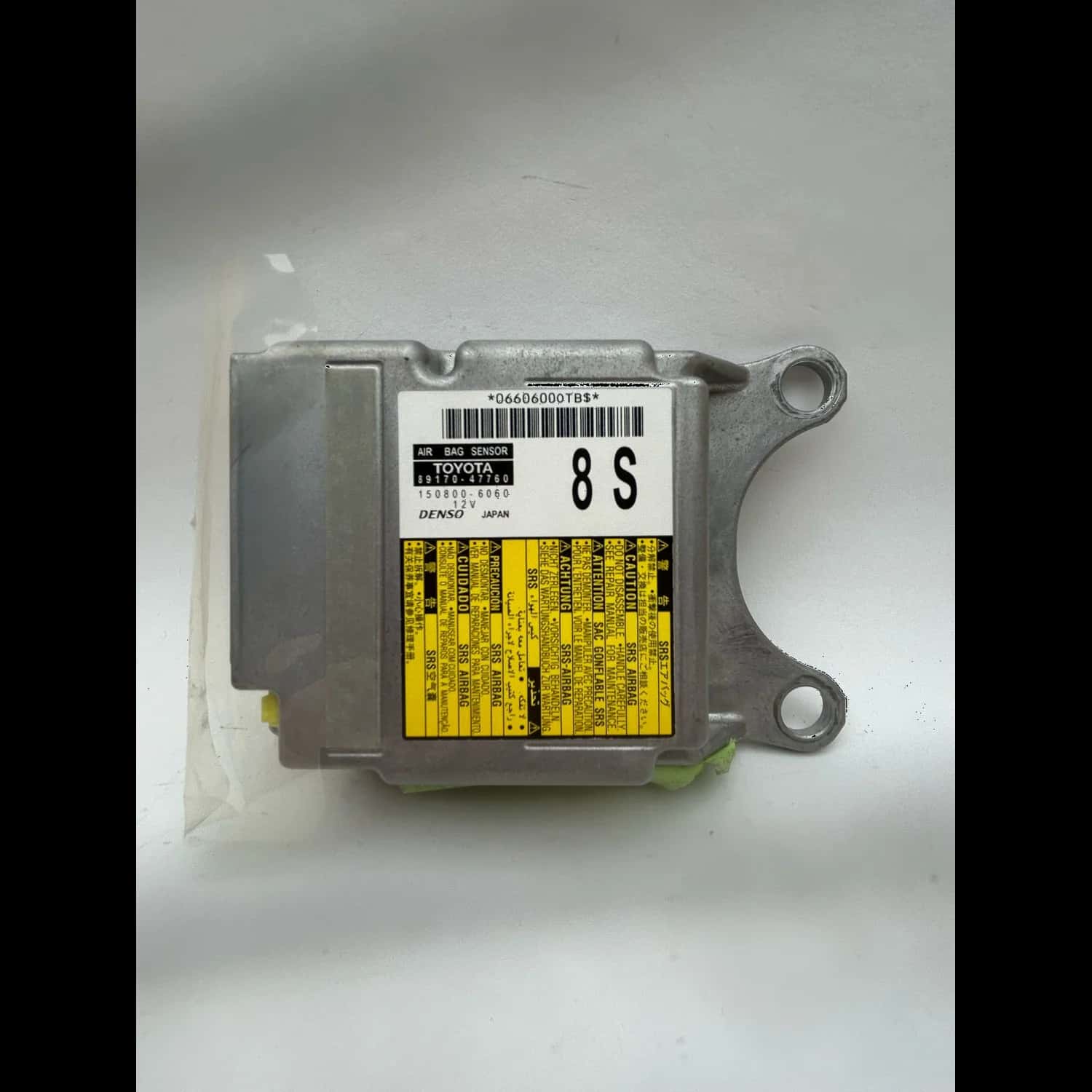 Toyota Prius IV XW50 airbag-regeleenheid reparatie