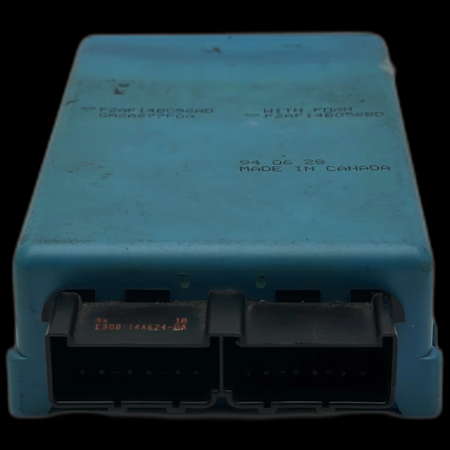 Airbagcomputer GA2A677F0A, Stekker