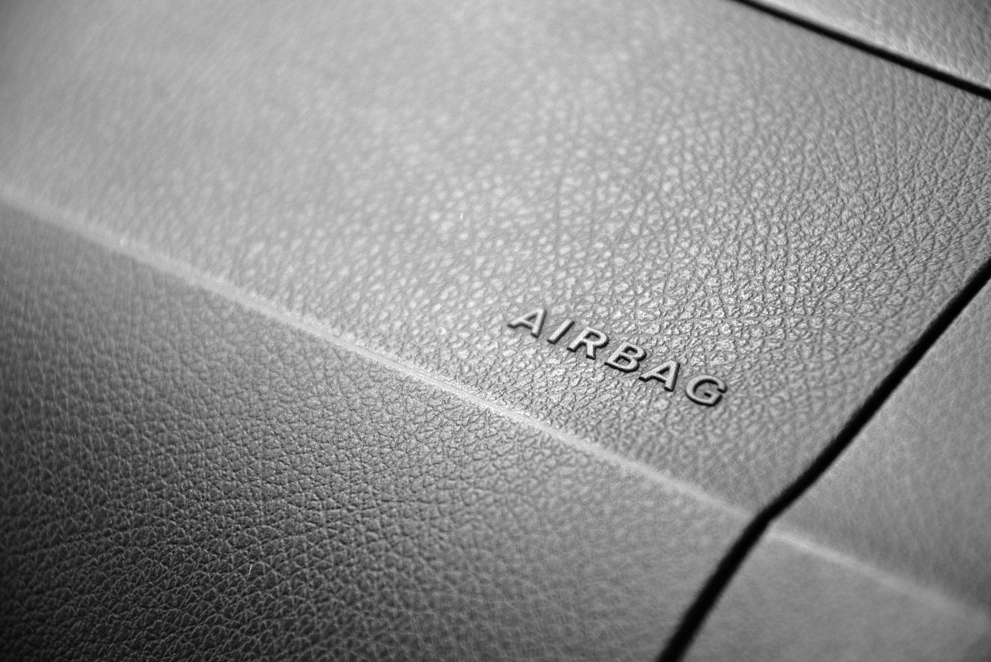 Daewoo Imperial airbag-regeleenheid reparatie