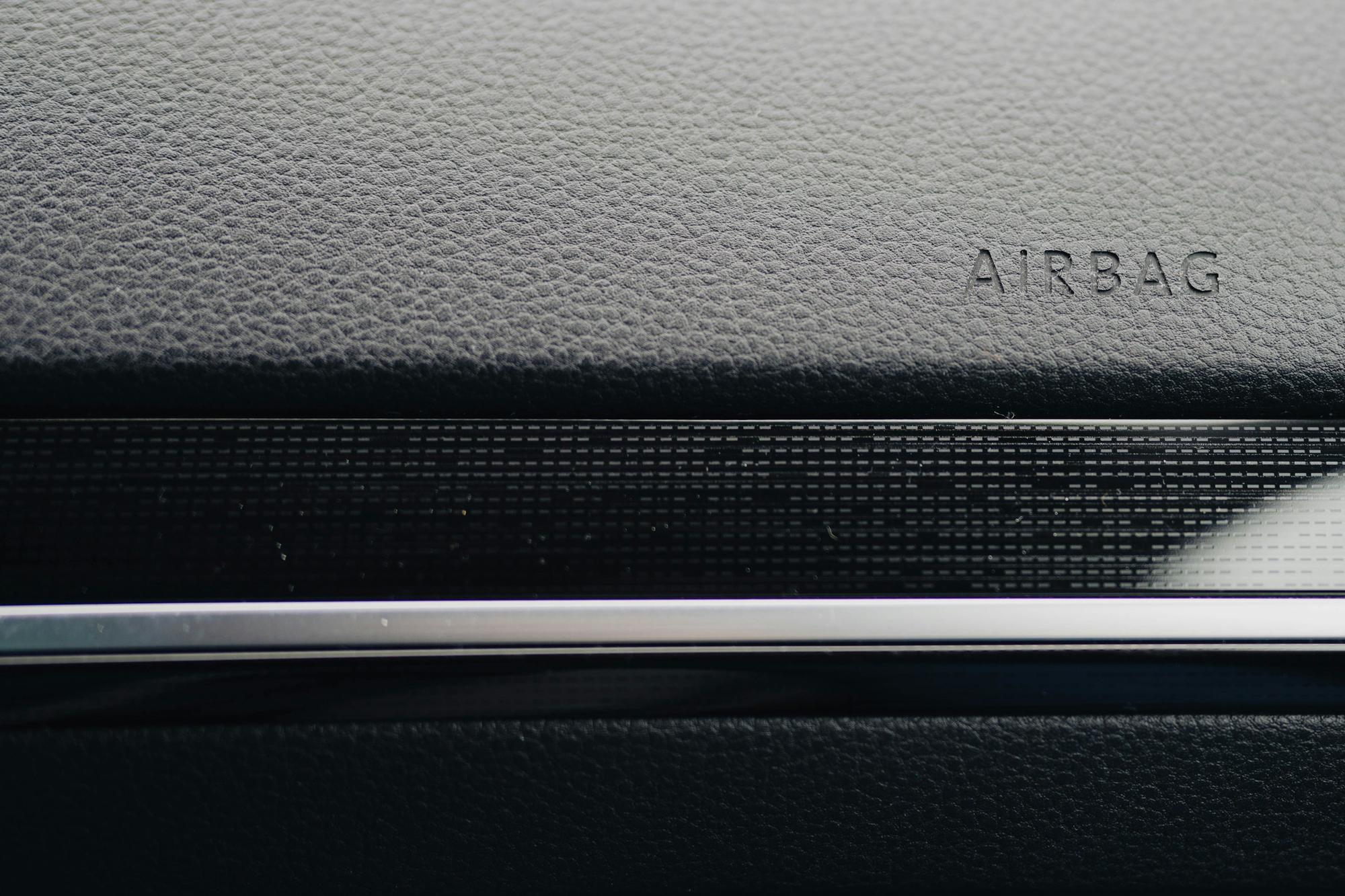 Daihatsu Taft airbag-regeleenheid reparatie